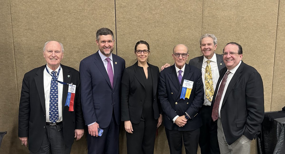 New York County Medical Society (@nycmedsociety) on Twitter photo At the MSSNY House of Delegates, <a href="/RepPatRyanNY/">Rep. Pat Ryan</a>
spoke with physicians about the challenges facing healthcare today—including Medicare payment cuts, and the fight to protect patient access. We appreciate his leadership and commitment to these critical issues.
<a href="/MedSocietyNYS/">Medical Society NY</a> At the MSSNY House of Delegates, <a href="/RepPatRyanNY/">Rep. Pat Ryan</a>
spoke with physicians about the challenges facing healthcare today—including Medicare payment cuts, and the fight to protect patient access. We appreciate his leadership and commitment to these critical issues.
<a href="/MedSocietyNYS/">Medical Society NY</a>