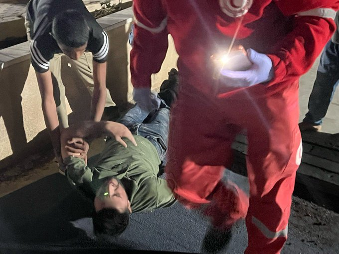 Latest update: Four Palestinians injured in settler attack on Khirbet Umm al-Khair in #Masafer_Yatta, south of #Hebron.

#WestBank #Palestine 
<a href="/qudsn/">شبكة قدس الإخبارية</a>