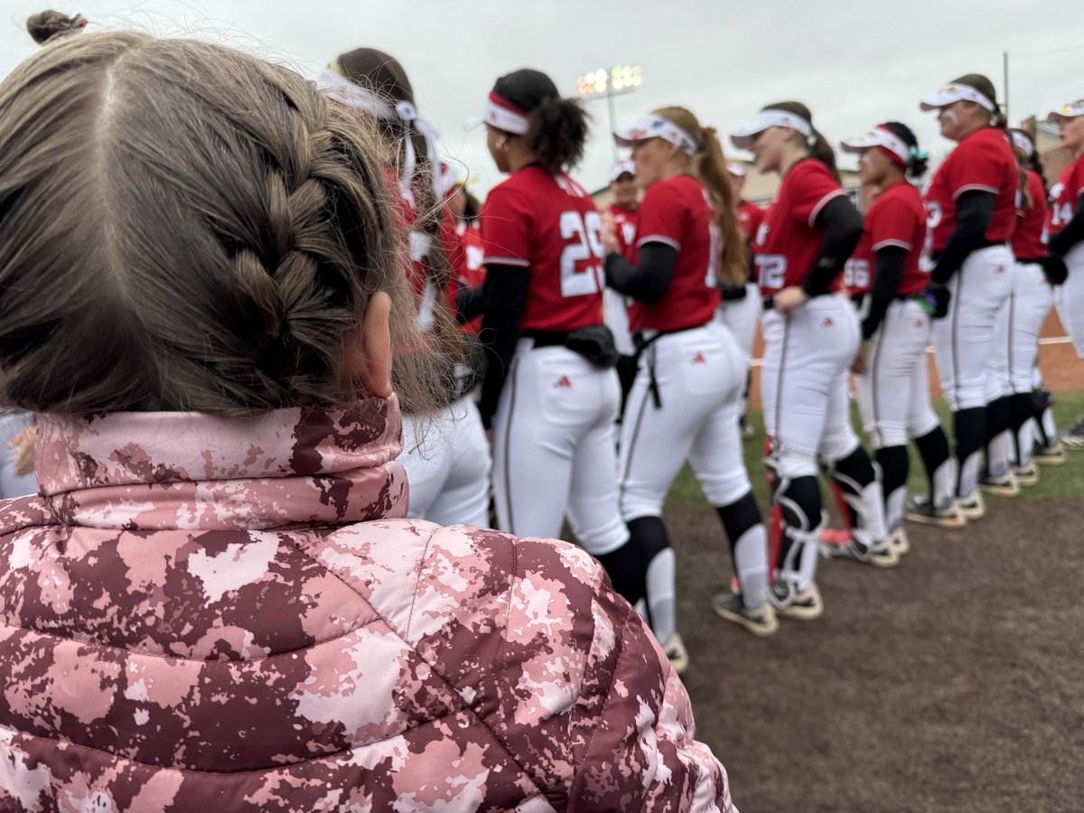 Nebraska Medicine (@nebraskamed) on Twitter photo On a day where the <a href="/HuskerSoftball/">Nebraska Softball</a> team sported visors designed by our pediatric patients, Kinsley Mae Ludwig was in the middle of it all! She's a liver transplant recipient and got to throw out the first pitch at the game. Catcher Ava Bredwell caught the pitch and gave a hug. ❤️ On a day where the <a href="/HuskerSoftball/">Nebraska Softball</a> team sported visors designed by our pediatric patients, Kinsley Mae Ludwig was in the middle of it all! She's a liver transplant recipient and got to throw out the first pitch at the game. Catcher Ava Bredwell caught the pitch and gave a hug. ❤️