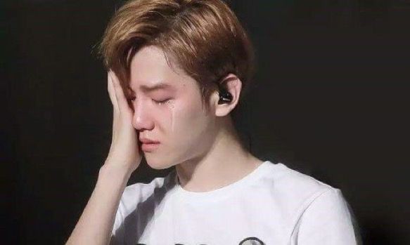 dan ini tahun ke 11 aku rayain anniversary my love ku🤍
13 YEARS ON EXO PLANET
#13YearsWithEXO
#EXO13thAnniversary
#WeAreOneandThirteen

#EXO #엑소
<a href="/weareoneEXO/">EXO</a> <a href="/companysoosoo_/">Company Soosoo</a> <a href="/INB100_official/">INB100_official</a> <a href="/lay_studio/">Lay Zhang Studio</a> <a href="/BAEKHYUN_INB100/">BAEKHYUN_official</a> <a href="/CHEN_INB100/">CHEN_official</a> <a href="/XIUMIN_INB100/">XIUMIN_official</a> <a href="/layzhang/">Lay Zhang</a>