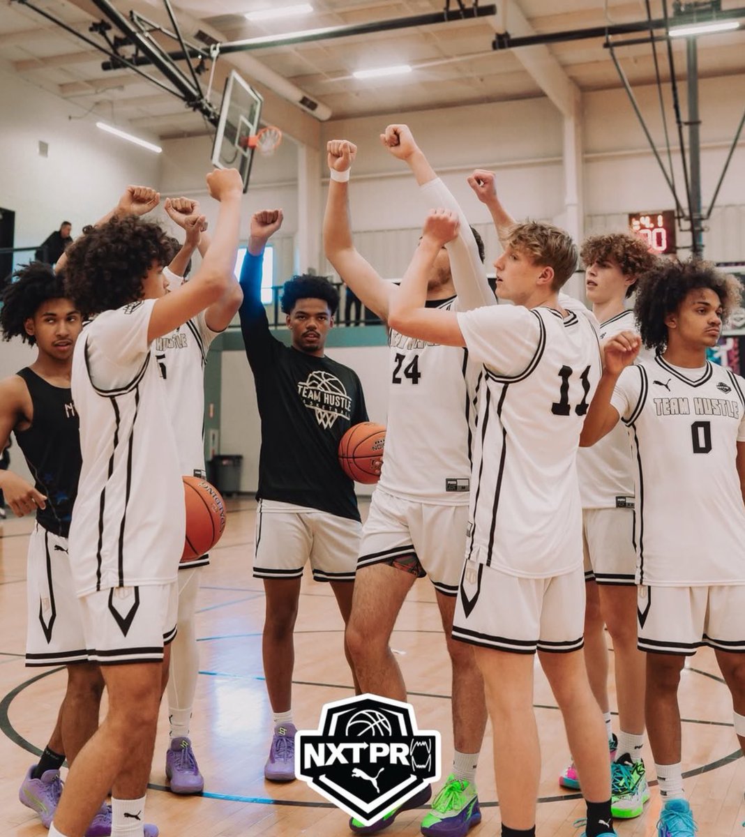 Team hustle AAU Lansing (@teamhustleaau) on Twitter photo We had a decent weekend both team 17u and 16u made some progress. The path to greatness is a journey that demands time, hustle, dedication, and teamwork!
<a href="/NxtProHoops/">NXTPRO Hoops</a> <a href="/PRO16League/">PRO16/NXTPRO League</a>
Thanks you the family that came out to support their athletes We had a decent weekend both team 17u and 16u made some progress. The path to greatness is a journey that demands time, hustle, dedication, and teamwork!
<a href="/NxtProHoops/">NXTPRO Hoops</a> <a href="/PRO16League/">PRO16/NXTPRO League</a>
Thanks you the family that came out to support their athletes