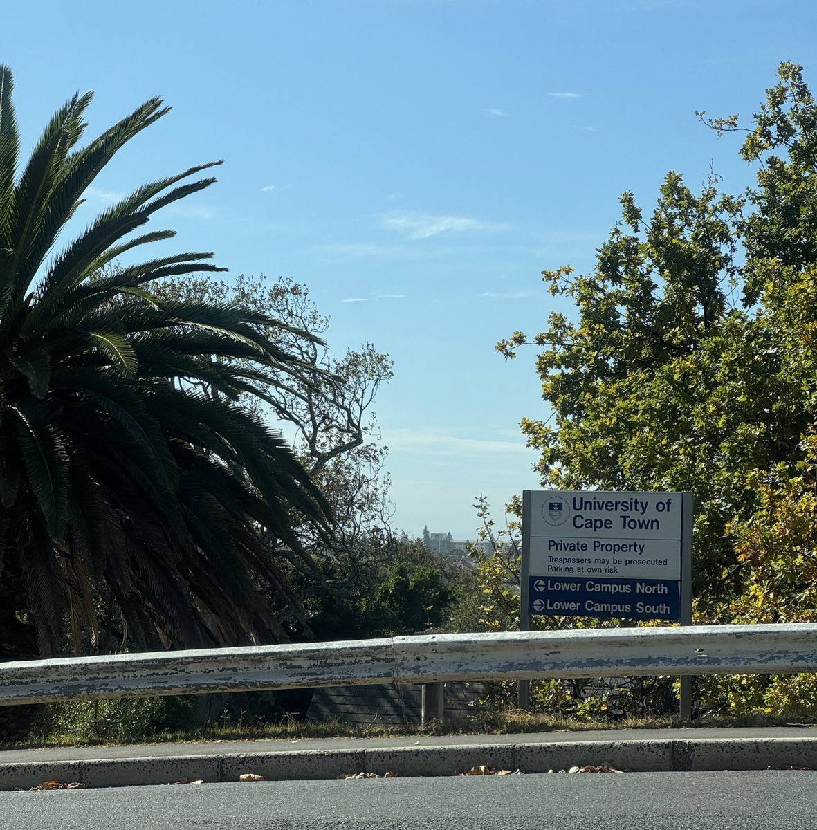 Lisk (@liskhq) on Twitter photo This Week, we’re in Cape Town experiencing <a href="/JoinEdgeCity/">Edge City</a> with ETH enthusiasts from across the globe, builders/founders building on Lisk and a few of our amazing partners <a href="/ayahq_/">AyaHQ (Techstars '23)</a> 🤝
This morning, we met with everyone to tour Cape Town University, speak with <a href="/UCTFinHub/">UCT Financial Innovation Hub</a> master's This Week, we’re in Cape Town experiencing <a href="/JoinEdgeCity/">Edge City</a> with ETH enthusiasts from across the globe, builders/founders building on Lisk and a few of our amazing partners <a href="/ayahq_/">AyaHQ (Techstars '23)</a> 🤝
This morning, we met with everyone to tour Cape Town University, speak with <a href="/UCTFinHub/">UCT Financial Innovation Hub</a> master's