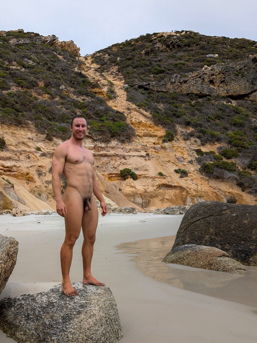 This was a cool little secluded beach, but it sure was a workout getting here. You can see the slope I had to climb down. That was hard enough, and I barely made it back up. Perhaps I'll come back with rope. I would like to try fishing here one day.