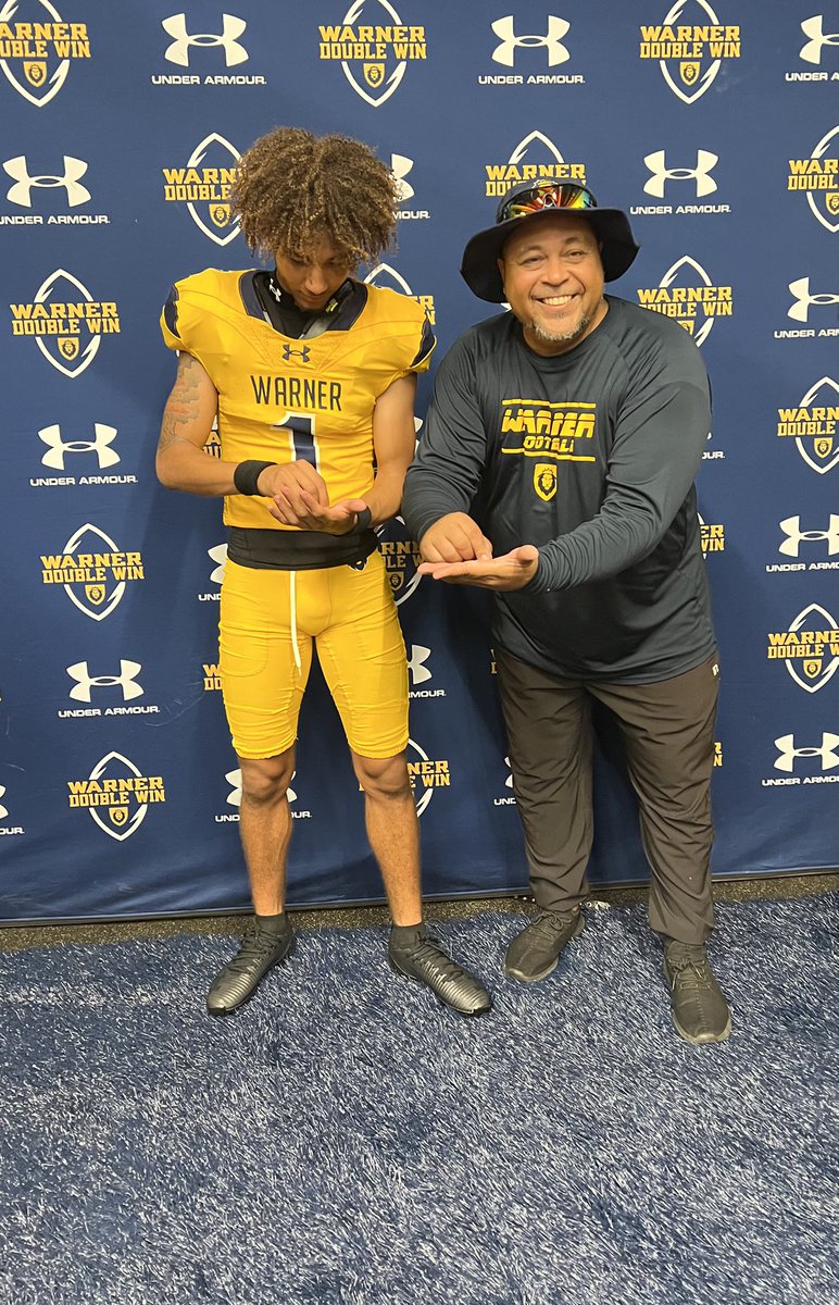 Trenton williams (@trentonw_1) on Twitter photo Thanks to <a href="/CoachJoeNieves/">Coach Joe Nieves</a> <a href="/CoachKendallTod/">Coach Kendall Todd</a> <a href="/dburks88/">Dialleo Burks Sr.</a> for an amazing visit, 100% committed!!
<a href="/MenendezFootba1/">Menendez Football</a>
<a href="/Menendez_Sports/">Falcon Athletics</a>
<a href="/_Coach_Rivers/">Anthony Rivers</a>
#AGTG Thanks to <a href="/CoachJoeNieves/">Coach Joe Nieves</a> <a href="/CoachKendallTod/">Coach Kendall Todd</a> <a href="/dburks88/">Dialleo Burks Sr.</a> for an amazing visit, 100% committed!!
<a href="/MenendezFootba1/">Menendez Football</a>
<a href="/Menendez_Sports/">Falcon Athletics</a>
<a href="/_Coach_Rivers/">Anthony Rivers</a>
#AGTG