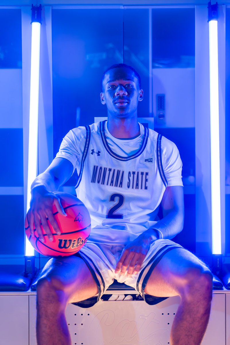 Montana State Men’s Basketball (@msubobcatsmbb) on Twitter photo 📰 | "Davian is a tough, hard-nosed guard who has achieved excellence at every stop of his career." - <a href="/CoachLogie/">Matt Logie</a>
✍️🔗 bit.ly/4i5gsde
#Attitude | #GoCatsGo 📰 | "Davian is a tough, hard-nosed guard who has achieved excellence at every stop of his career." - <a href="/CoachLogie/">Matt Logie</a>
✍️🔗 bit.ly/4i5gsde
#Attitude | #GoCatsGo