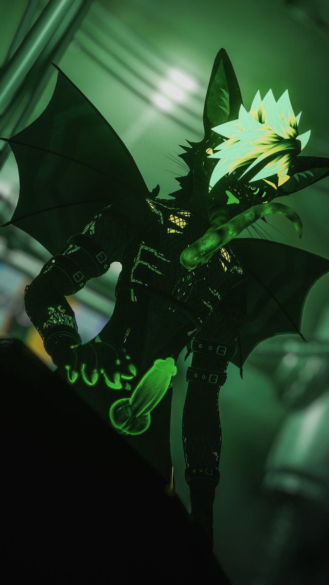 Found you, now come here- 💚