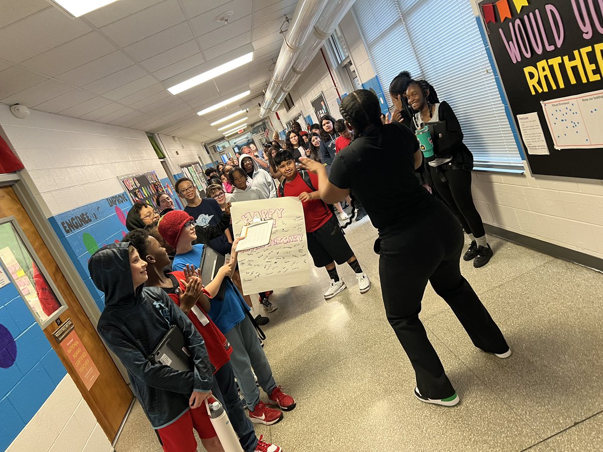 5 years in as Principal of THE AMAZING <a href="/BrentwoodMESE/">Brentwood Magnet Elementary School of Engineering</a> ! Thanks 5th grade for reminding me of this special day! Time flies and I’m loving every moment of being at this school!❤️