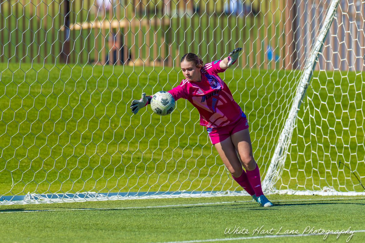 Sierra Carlson | ECNL 2027🧤 (@sierra_carlsgk) on Twitter photo 📸’s from final day at #ECNLPHX 🏜️Onto the rest of the season!!
<a href="/ECNLgirls/">ECNL Girls</a> <a href="/WestCoastGK/">West Coast GK</a> <a href="/PrepSoccer/">Prep Soccer ⚽️</a>
<a href="/TopDrawerSoccer/">TopDrawerSoccer</a> <a href="/ImYouthSoccer/">ECNL/GA/Recruiting/College Soccer</a>
<a href="/TheSoccerWire/">SoccerWire</a> <a href="/ugkalliance/">@unitedgkalliance</a> 📸’s from final day at #ECNLPHX 🏜️Onto the rest of the season!!
<a href="/ECNLgirls/">ECNL Girls</a> <a href="/WestCoastGK/">West Coast GK</a> <a href="/PrepSoccer/">Prep Soccer ⚽️</a>
<a href="/TopDrawerSoccer/">TopDrawerSoccer</a> <a href="/ImYouthSoccer/">ECNL/GA/Recruiting/College Soccer</a>
<a href="/TheSoccerWire/">SoccerWire</a> <a href="/ugkalliance/">@unitedgkalliance</a>