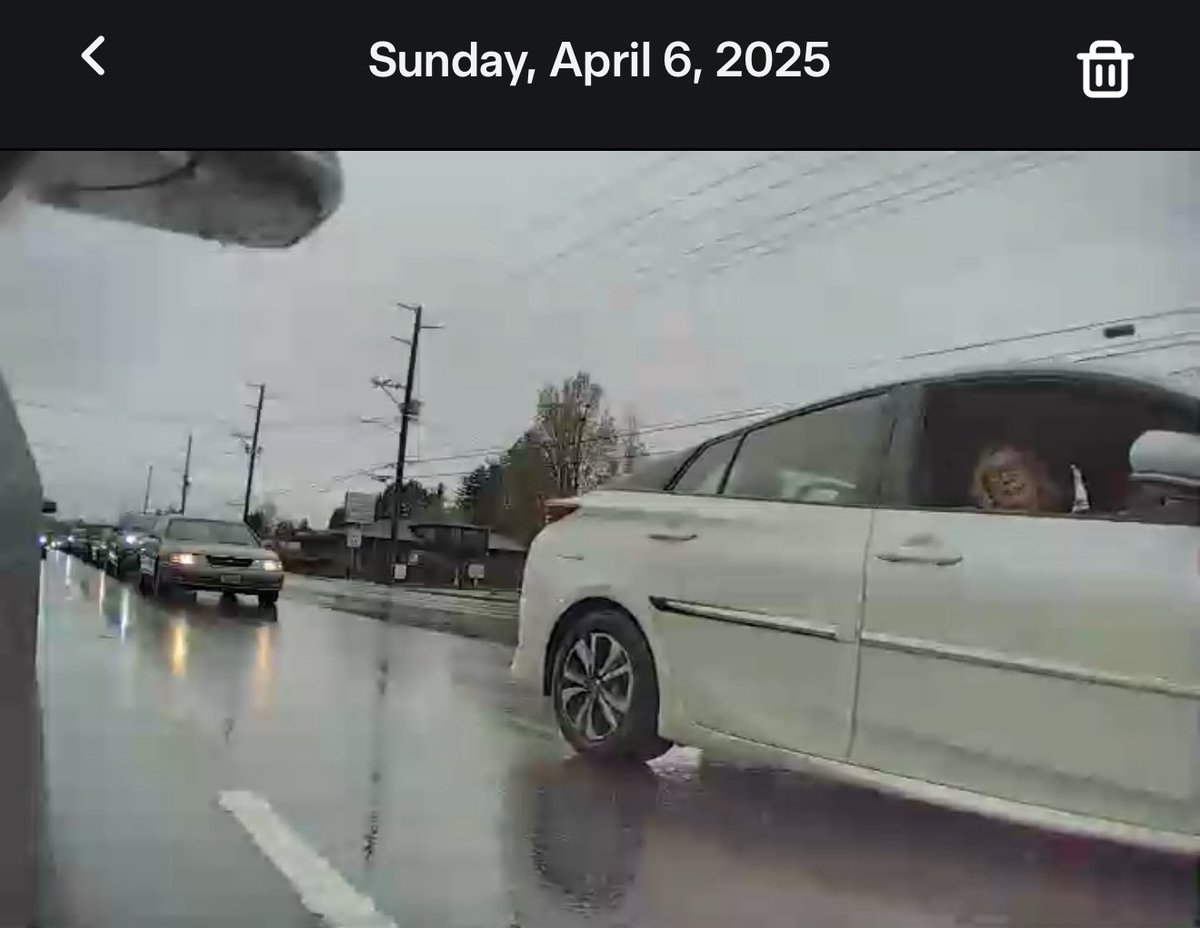 BraydonSnoddy's tweet image. At a red light yesterday, these people were honking and waving…nervously we rolled the window down expecting something negative (we live in Portland metro area and there were huge protests all weekend). However, they just told us they loved our Tesla and were wondering if we’ve…