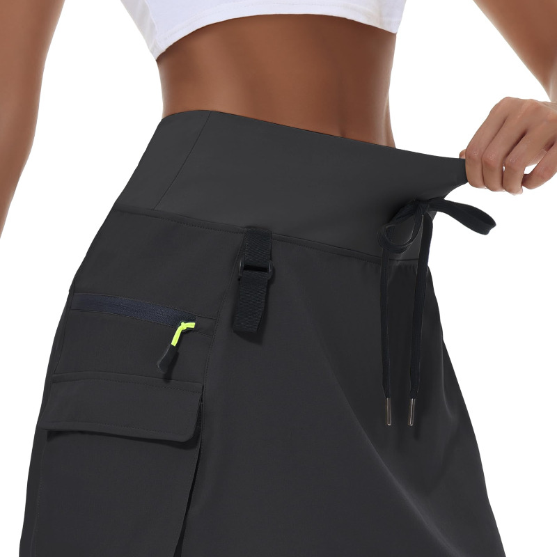 AmazonFashion's tweet photo. Activewear that performs.