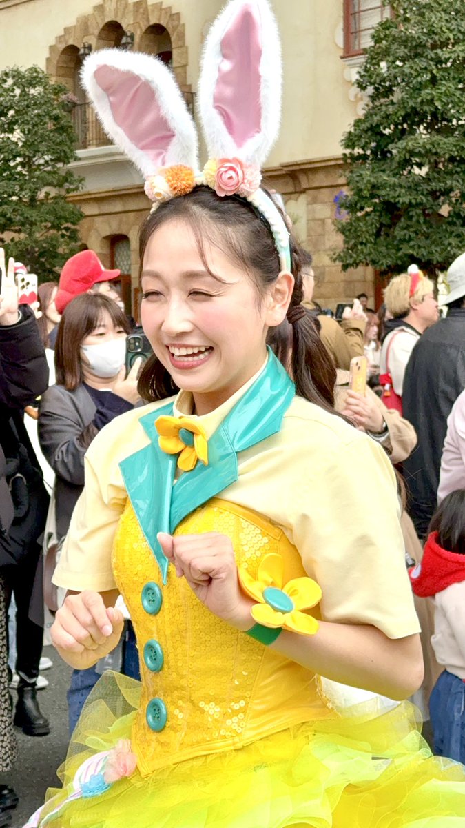 shin_D_1's tweet photo. Easter March 御見送り👋
まこ姫👸💕どんな時❣️どんなリアクションでもカワイイ😻😻😻

2025.4.1.
#usj #ユニバ #usjファン #eastermarch
#EasterMarch #まこちゃん #まこ姫 https://t.co/YvZgeBNtwG