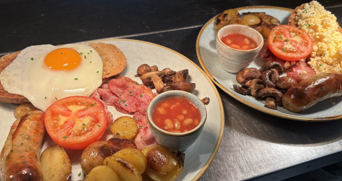 How do you like your eggs? 

Good nights sleep plus a full English - beaut! 

Booking direct means you can take full advantage of our offers, perks and full satisfaction knowing your stay will be relaxing and stress free (and stomach filling)