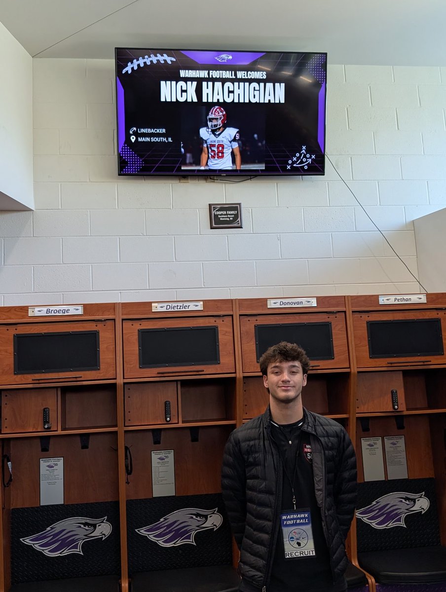 nickhachigian's tweet image. Thank you @CoachMartin36 @CoachRindahl for inviting me out to a great junior day at @WarhawkFootball . I had a really great time and loved the campus! Would love to come back!