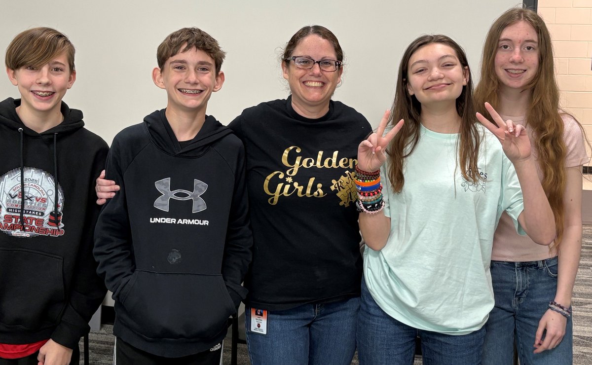🎉Congratulations East Edisto Middle School's Team 29485B Robotic Rebels for advancing to to the World Vex Robotic Competition this May! Team Members: Ethan Baldwin, Lila Lloyd, Ashlyn Schwartz &amp; Lucas Dunlap #TeamDorchester @eemswolves