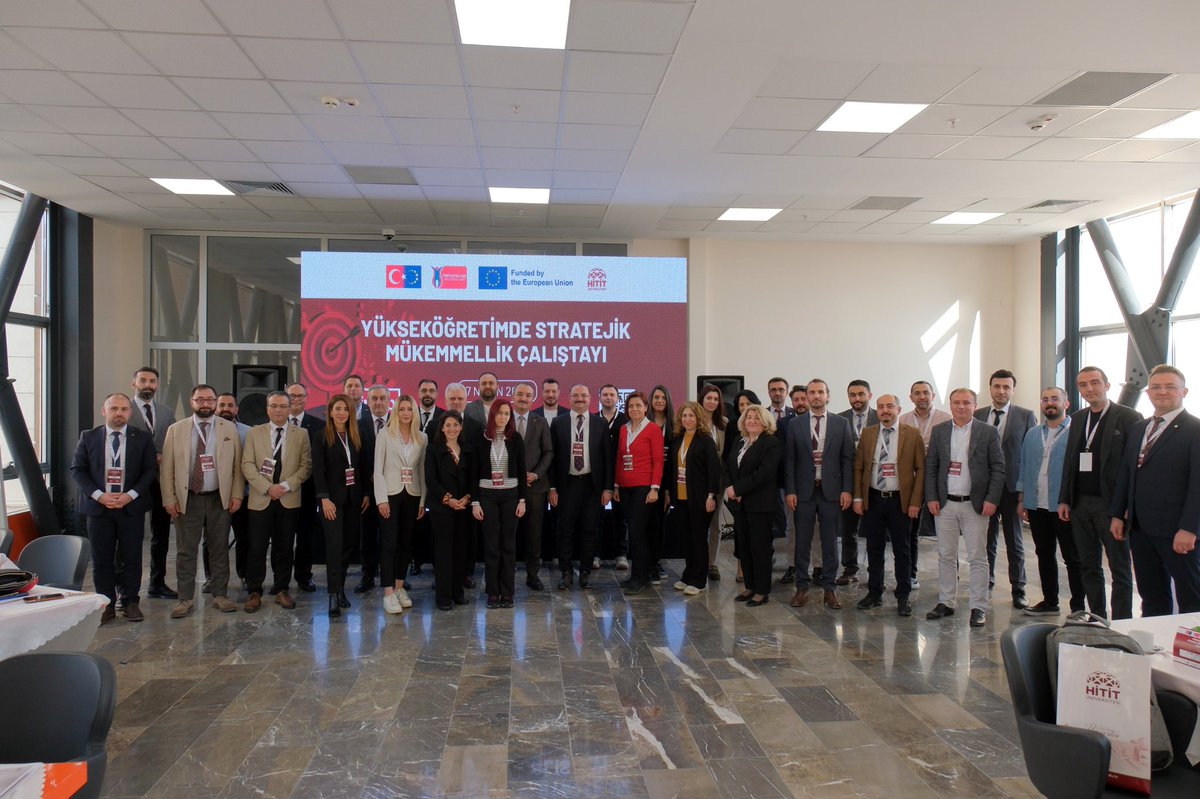 Bugün, Imap4u Erasmus+ projemiz kapsamındaki “Yükseköğretimde Stratejik Mükemmellik” çalıştayımızı gerçekleştirdik. Ülkemizdeki stratejik plan yapısı ile performans odaklı bütçe yönetimi arasındaki mevcut durum ve olası yeni model önerileri üzerine fikir alışverişinde bulunduk.