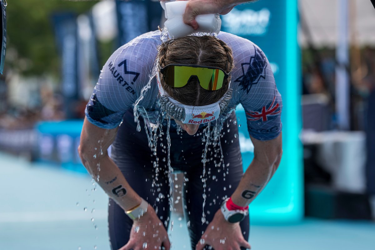 👉 Race-Action total - T100 Singapur / Ironman 70.3 Oceanside, Supertri und Challenge - Interview Daniel Unger  - mailchi.mp/tri2b.com/news…