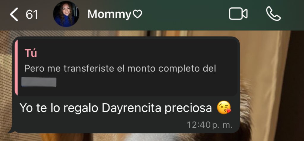 dayreenmelissa's tweet photo. No importa que ya no viva con ella, que tenga casi 25 años o que esté esperando un bebe jajaja
Mami siempre será mami❤️ https://t.co/L1h3qERQ0n