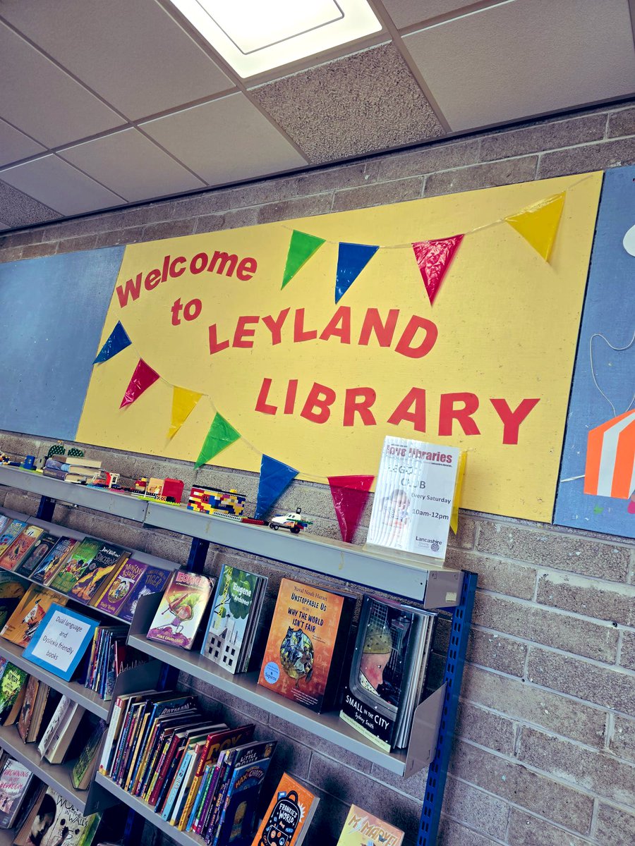 kindcommunities's tweet image. Our ESOL class received a warm welcome today at Leyland Library. It was the first visit for most of the class, but it certainly won’t be the last! 📚 #lovebooks #librariesofinstagram #leyland #lancashire #esol @LancsLibraries