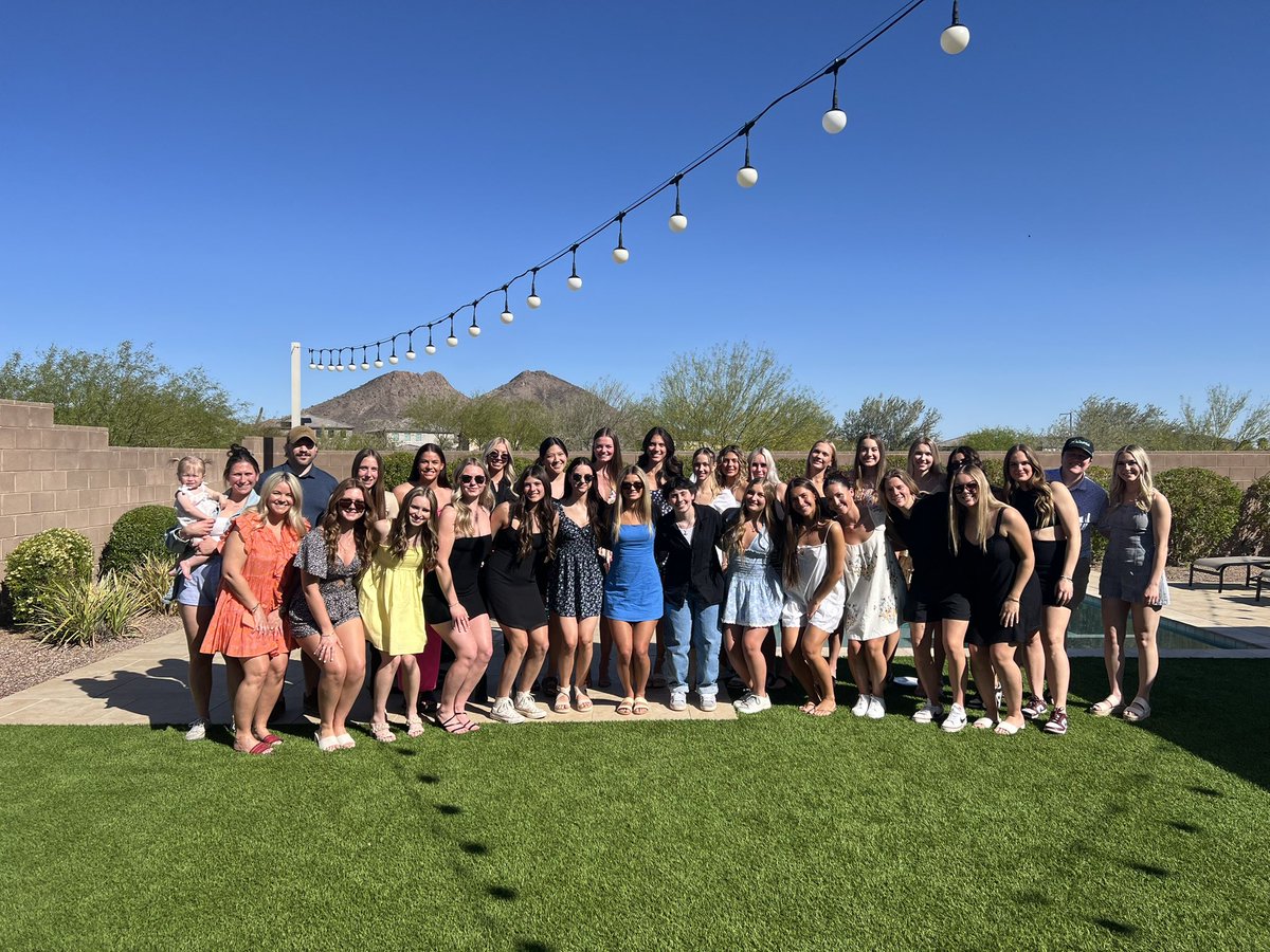 Celebrating another successful season for Arizona State Women’s Hockey!

🔱 | #LeaveALegacy