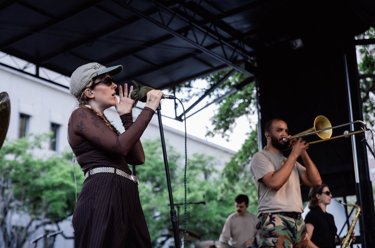 Wed at the Square tweet media