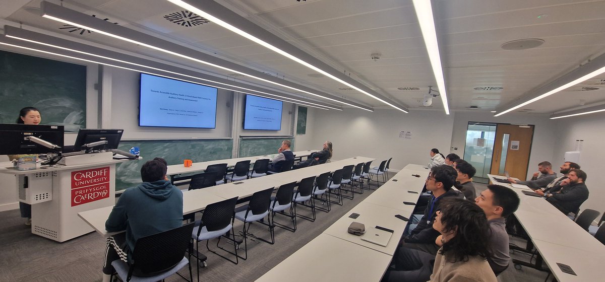 Over the past three weeks, our vLunch Seminars have hosted Yueran and Qiqi (two PhD students within VC), our PGR Director, Dr. Juan Vega, and Professor Hubert Shum from Durham University. We've had great and exciting talks each week. Stay tuned for more vLunch Seminar updates!