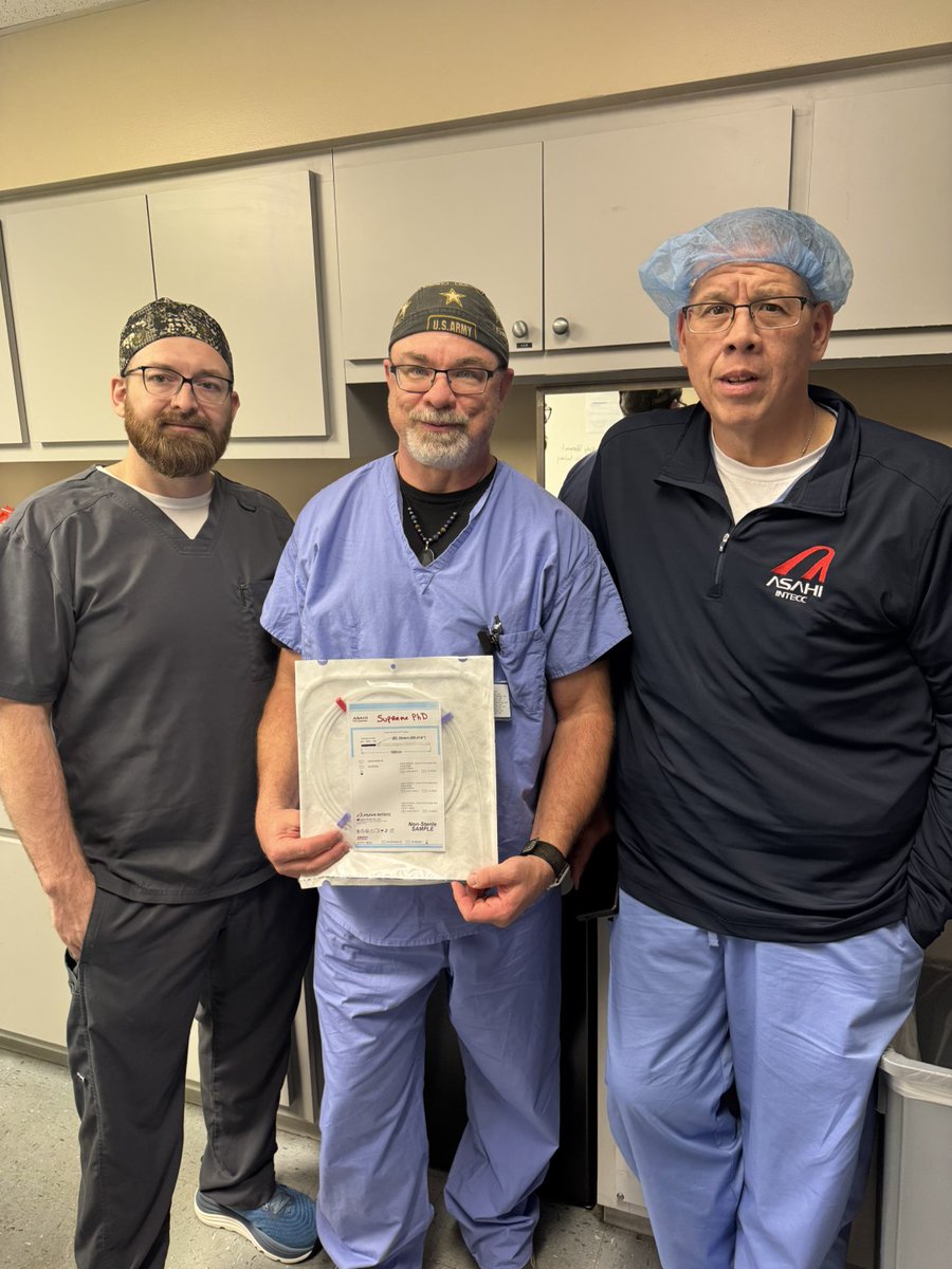 AIU_Medical's tweet photo. Drs Osama A. Ibrahim and Danny Self, along with the Vanderbilt Tullahoma-Harton Hospital Staff doing ASAHI BAW and peripheral education! Interested? DM us to get started #PeripheralMedEd #AsahiBuildaWire #AsahiMedEd #vasctwitter https://t.co/QbkTeu0b0y
