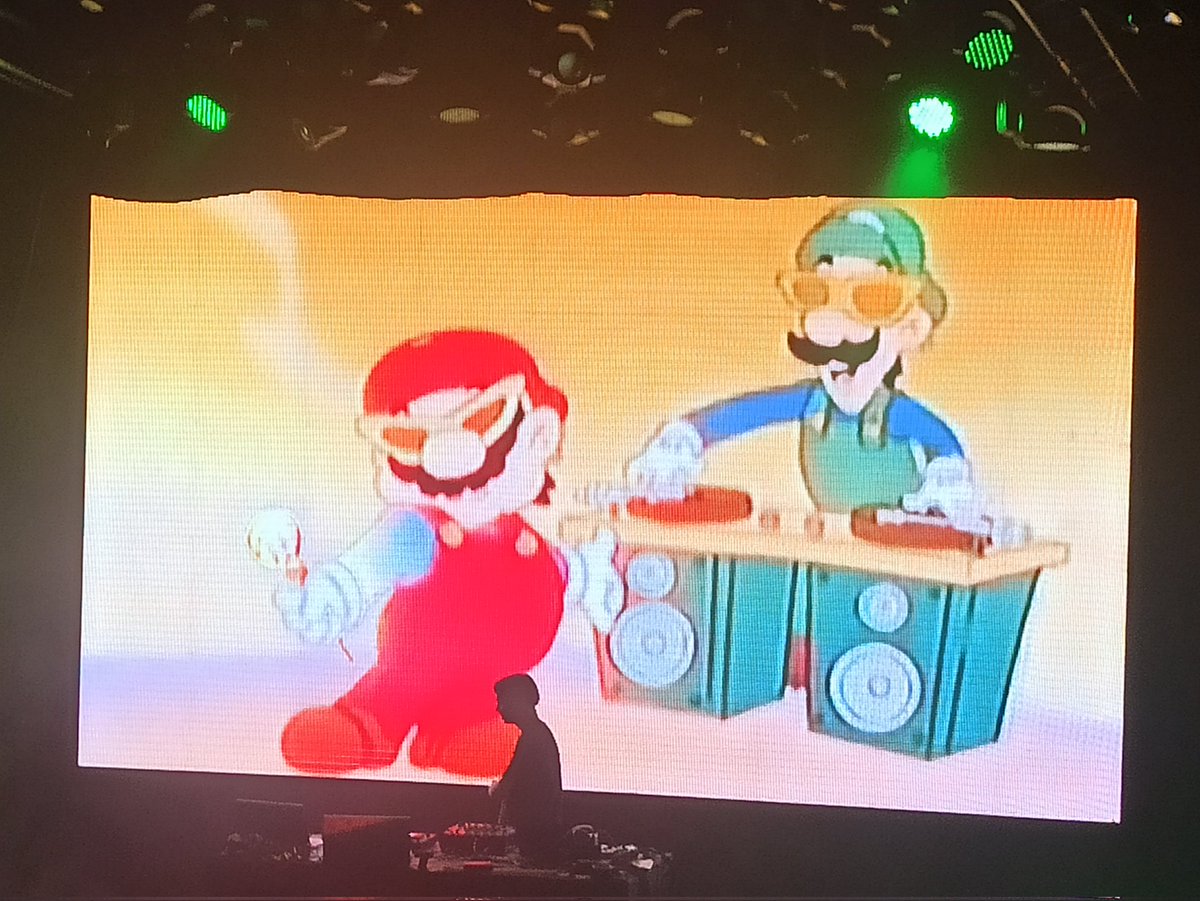 Если вы это видите, опубликуйте случайное фото из галереи без объяснений