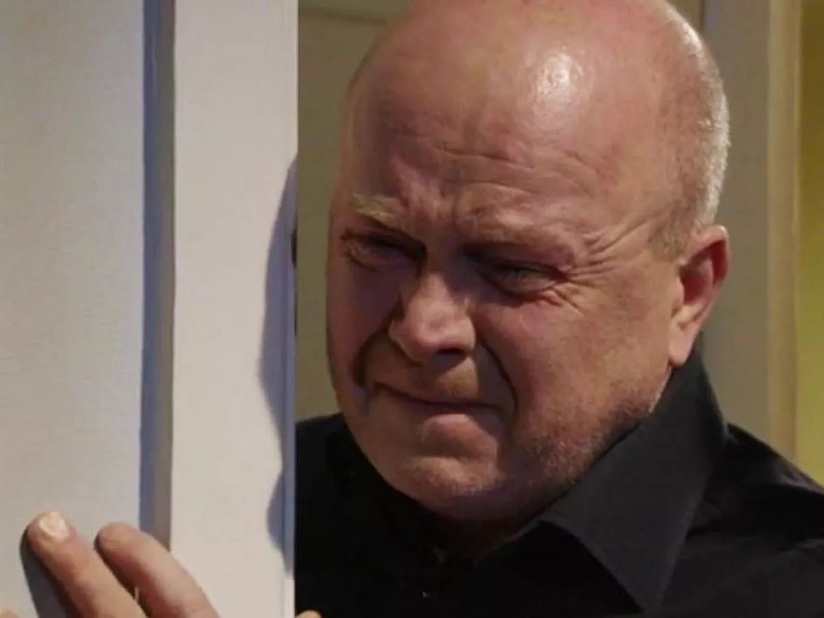 No Context Brits tweet media