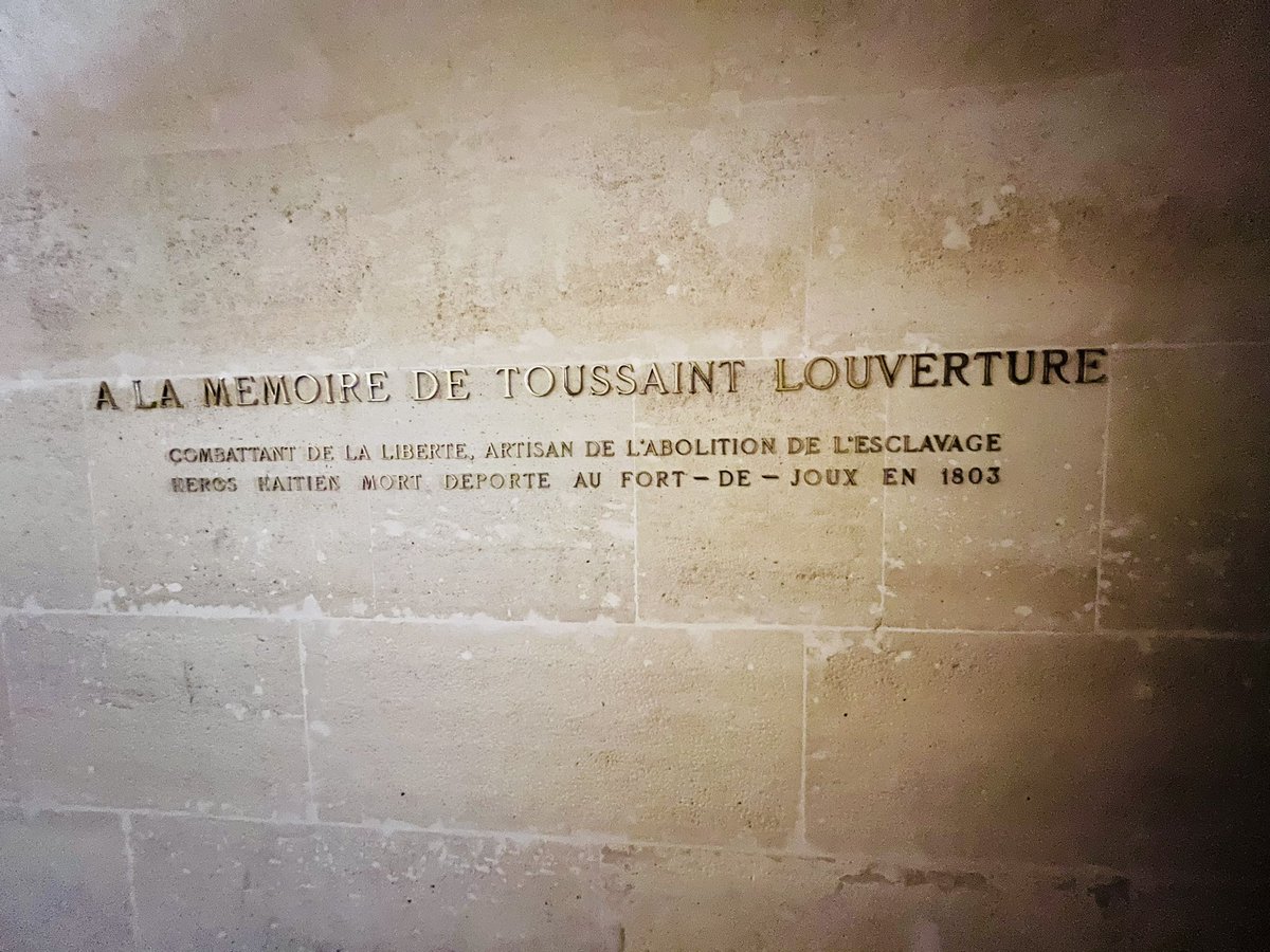 HOMMAGES À NOTRE LIBÉRATEUR TOUSSAINT LOUVERTURE 

facebook.com/share/p/1Bfz9j…