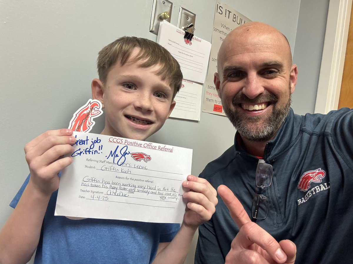 Hard work on his Art project earned this guy a #PositiveOfficeReferral!! #CliftonClydePride