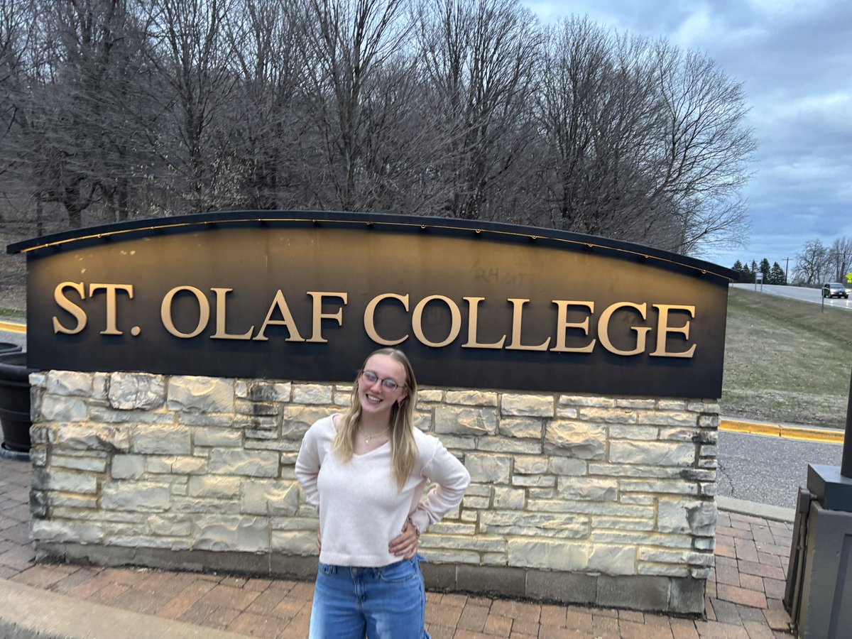 Ellie Riekhof tweet media