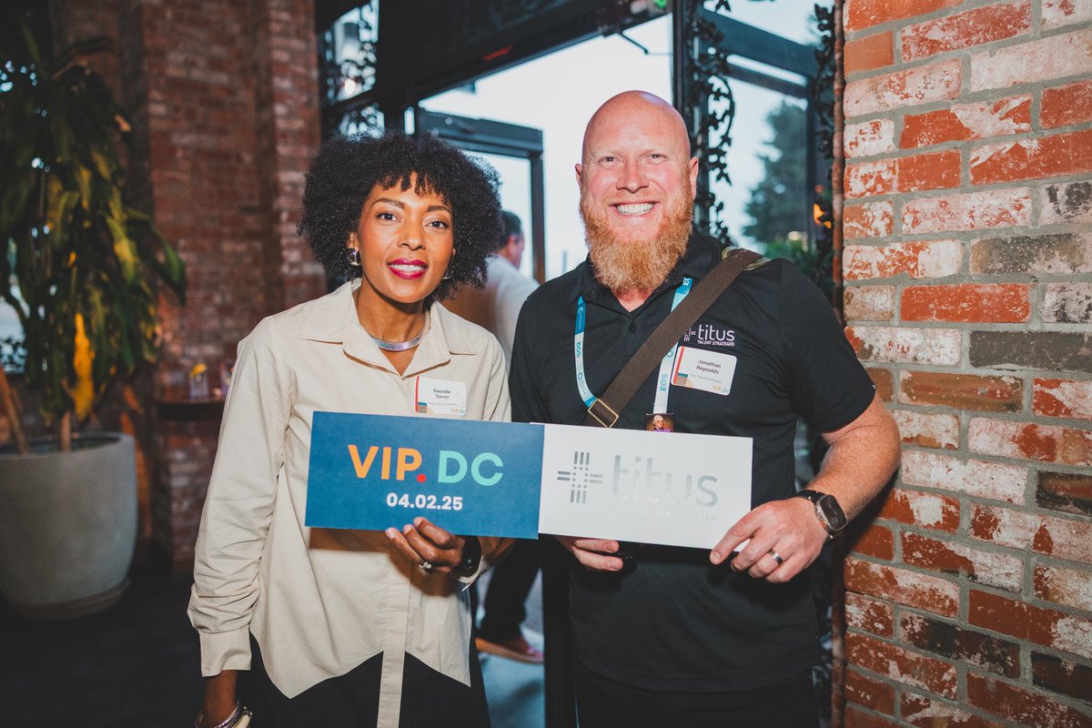 TitusTalent's tweet image. And that’s a wrap on the EOS Conference! From powerful sessions and conversations to mixers and laughter-filled dinners—we’re walking away inspired, energized, and grateful. Swipe through to relive a few of our favorite moments!

#TitusTalent #EOSConference #HighTechHighTouch