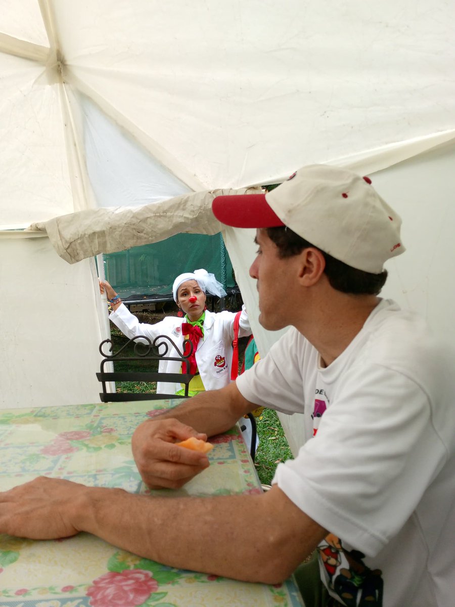 El pasado jueves 03/04 los voluntarios de @doctoryasosc acompañaron la jornada de sensibilización sobre el autismo en Eco Parque Café, junto al IEE Andipane.

Desde la #UCAT apoyamos las iniciativas que promueven el bienestar de quienes más lo necesitan.

<a href="/notiucat/">Universidad Católica del Táchira</a> @ucatips