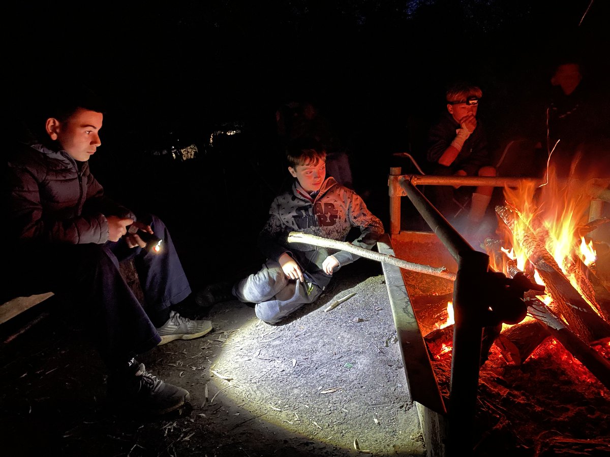 We've had such a brilliant weekend with our friends at 9th Walton for a joint bushcraft camp in Godalming!

Amazing weather and loads of new skills!
