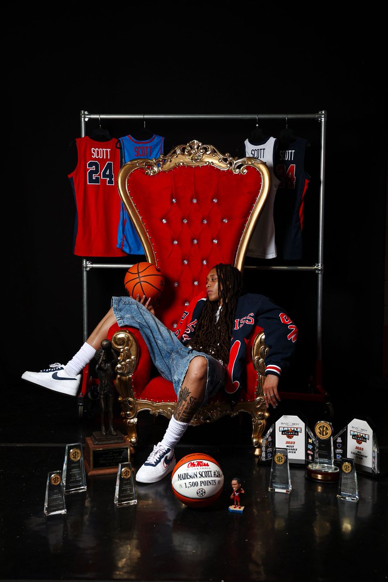 Madison Scott tweet media