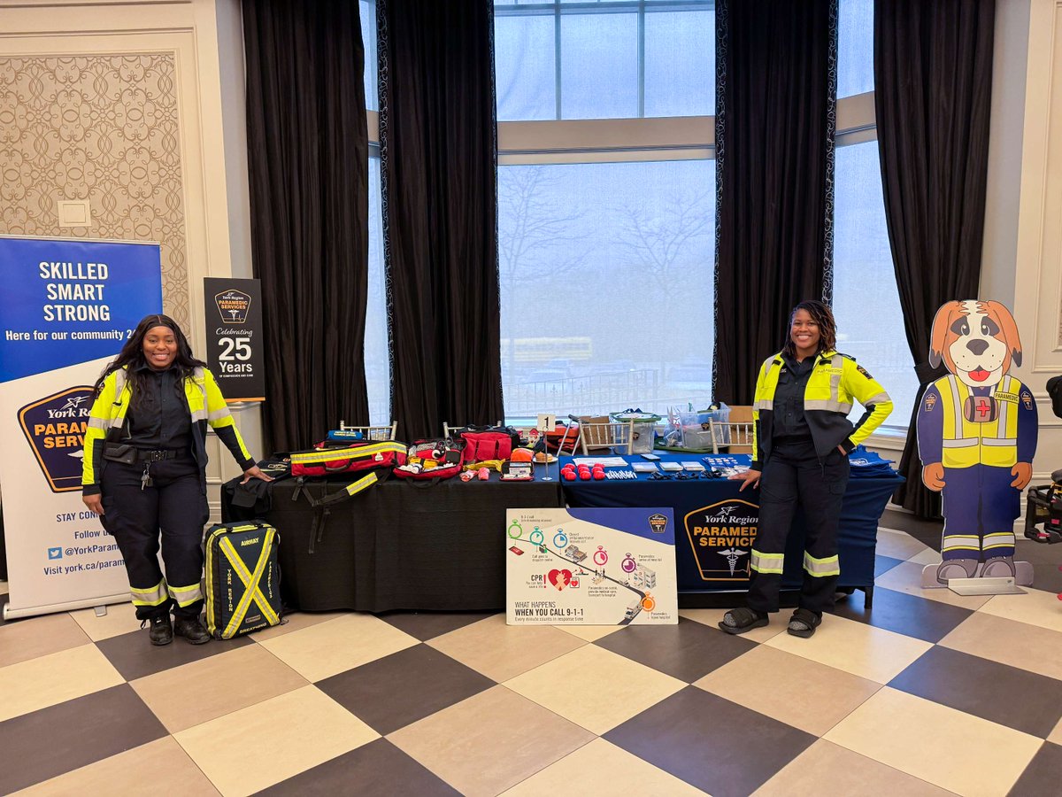 YorkParamedics's tweet image. Last week, we had a blast at the Pathway and Career Expo! It was great connecting with high school students from YR and getting a chance to showcase how being a paramedic is a unique and rapidly evolving field. #OpportunitiesInHealthcare #SkilledSmartStrong