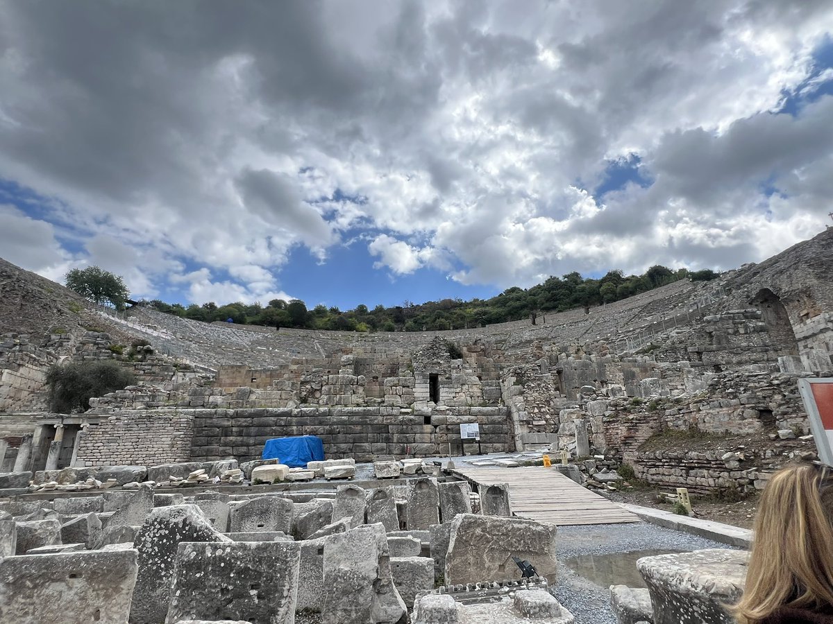 TheKelWilliams's tweet image. Ephesus, a major city in Asia Minor, is a key location in the early Christian church, mentioned in the Book of Acts, the Pauline Epistles, and the Book of Revelation, where Apostle Paul and Apostle John played significant roles  
#Ephesus ￼#LibraryofCelsus #InternationalRealtor