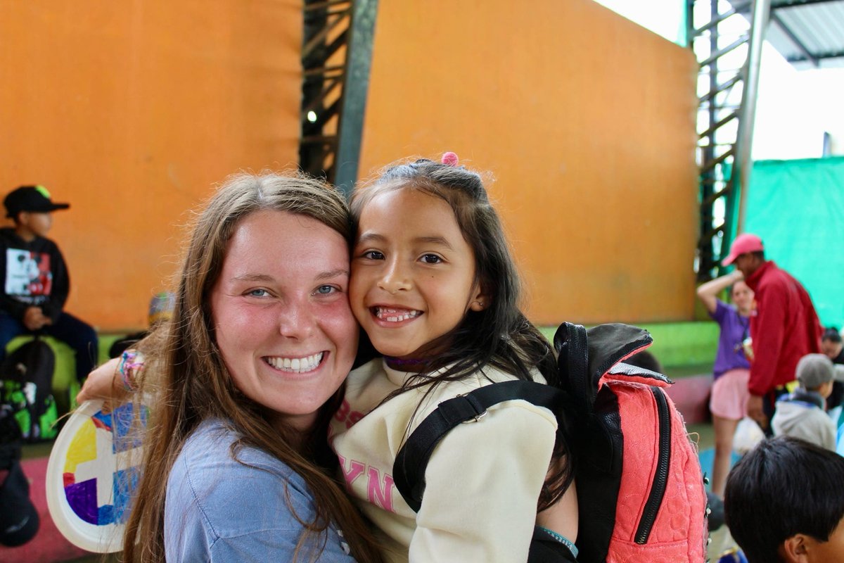 What happens when education meets global mission? 🌍

Samford students and faculty from the School of Education traveled to Ecuador to serve, teach and grow—and came back forever changed.

Read the story: samford.edu/education/news…

#SamfordGlobal #SamfordEducation #EducationAbroad