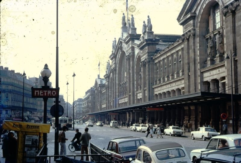 Memoire2cite's tweet image. C'était Paris en 1970 (Concours FNAC) 📸 la Gare du Nord.