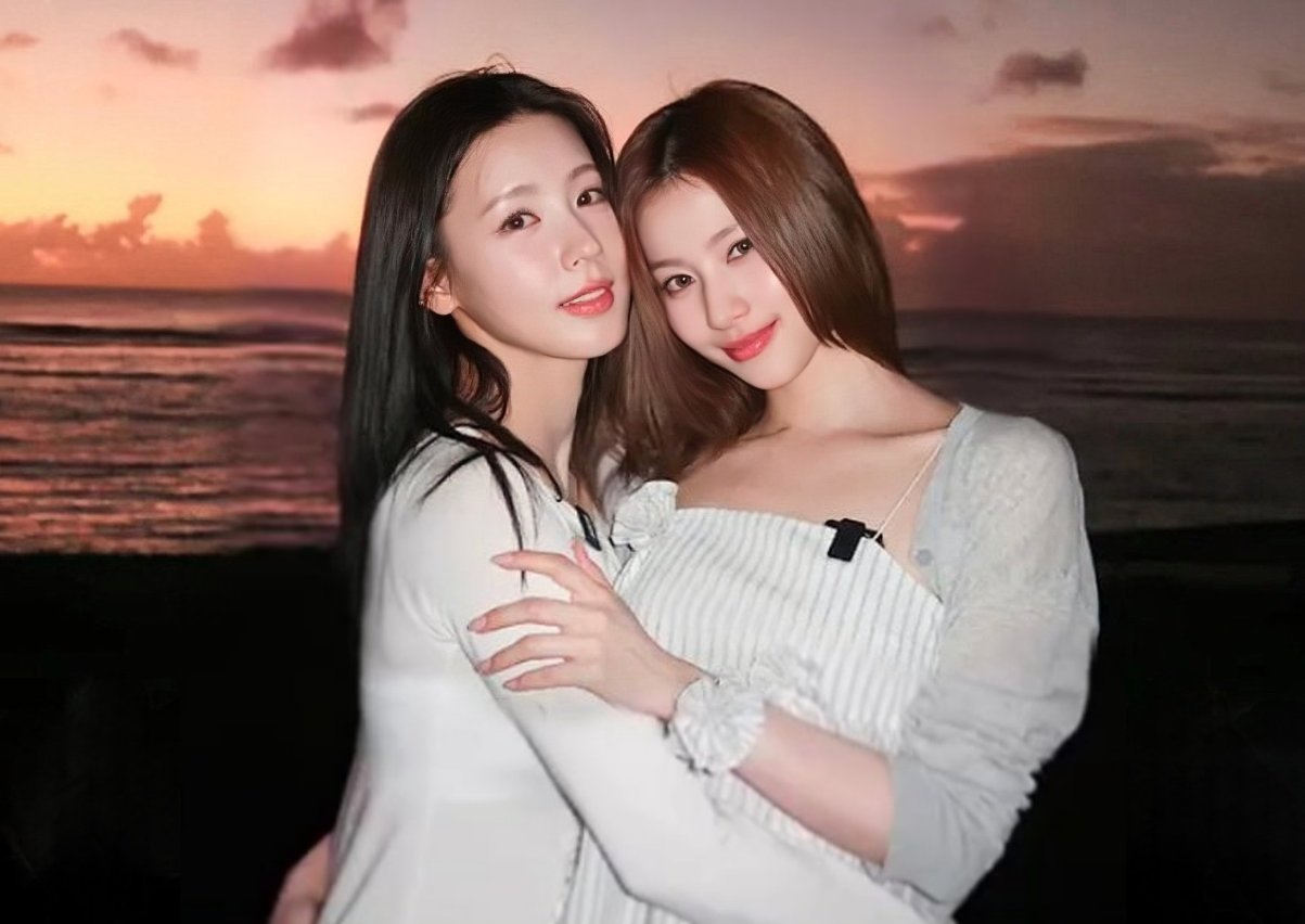 About Music on X: TWICEs Sana and (G)I-DLEs Miyeon are lovely in new  photos. t.coo0akjRIwqQ  X