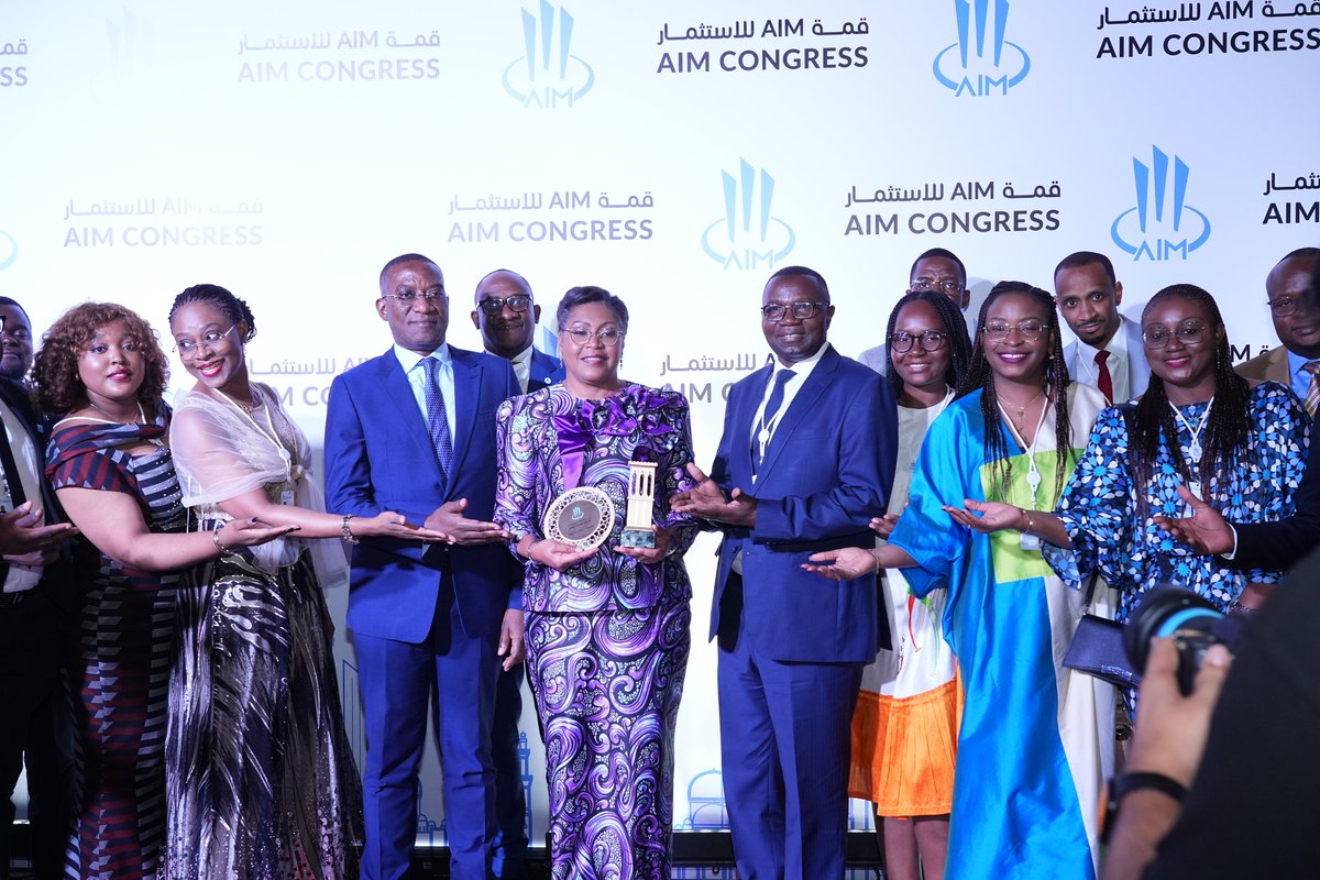 investindrc's tweet image. 🌍 Double triomphe pour la RDC à Abu Dhabi !

L’ANAPI a remporté, pour la troisième fois (après 2022 et 2023), le prix de la Meilleure Agence de Promotion des Investissements d’Afrique Centrale &amp;amp; de l’Ouest lors de l’Annual Investment Meeting (AIM), ce lundi 7 avril 2025 dans le…