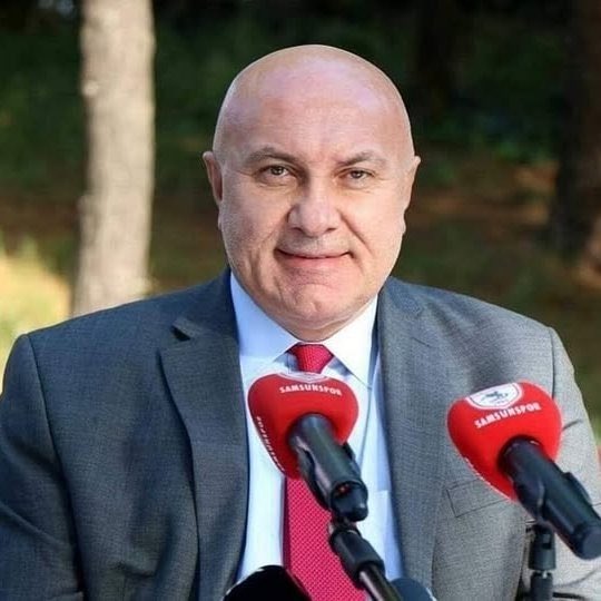 Samsunspor Başkanı Yüksel Yıldırım: 

“Ali Koç şampiyon olmadan, Türkiye'de huzur olmayacak. 

Türk futbolunun bekası için Fenerbahçe şampiyon olsun.”