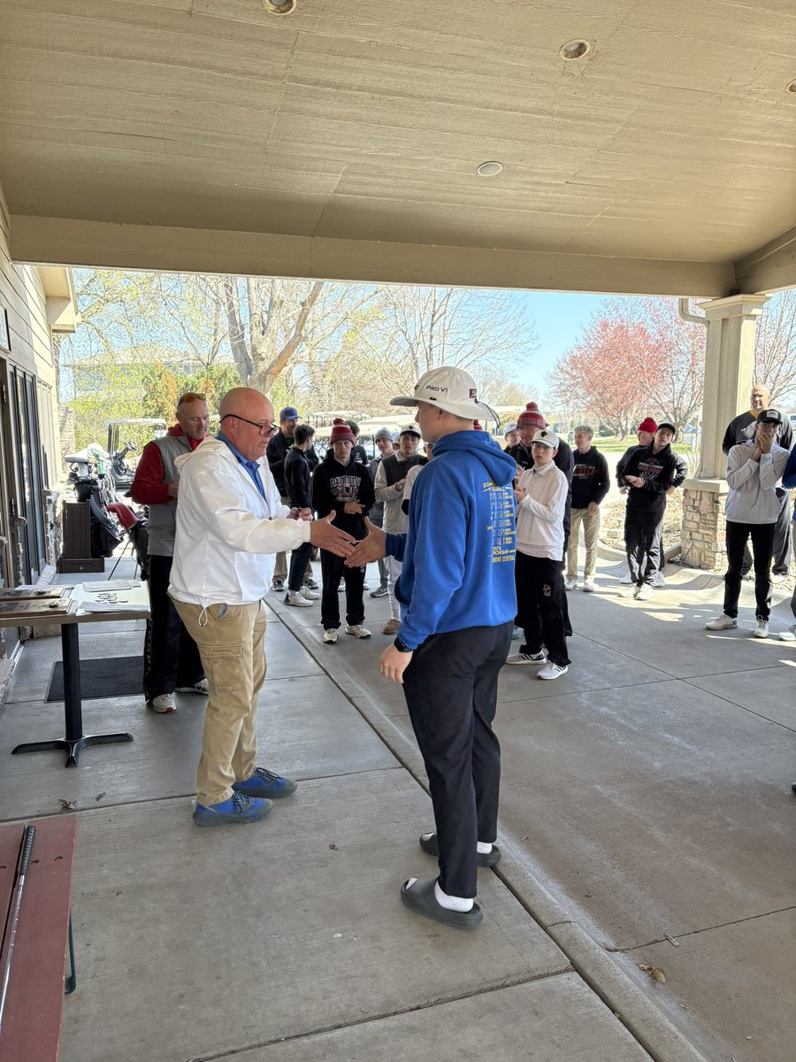 WahooHighGolf's tweet photo. Wahoo Finished 2nd at The Plattsmouth Invite at Bay Hills CC. Firing a 353. Luke Specht won the individual championship shooting a season best 77. Landon Brigham finished 13th with a 92. https://t.co/47mhv426Vq