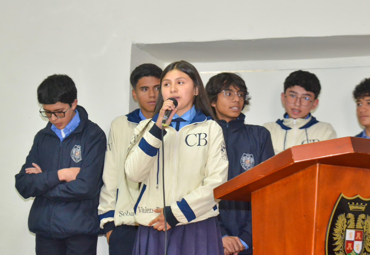 ColegioDeBoyaca's tweet photo. Realizamos en compañía de la @academiaboyace1 la instalación y presentación oficial  del Semillero de Investigación: un espacio para que los estudiantes exploren, analicen y valoren la historia y cultura de Boyacá .
@CConstitucional @AlcaldiaTunja https://t.co/JzkbXb3vjK