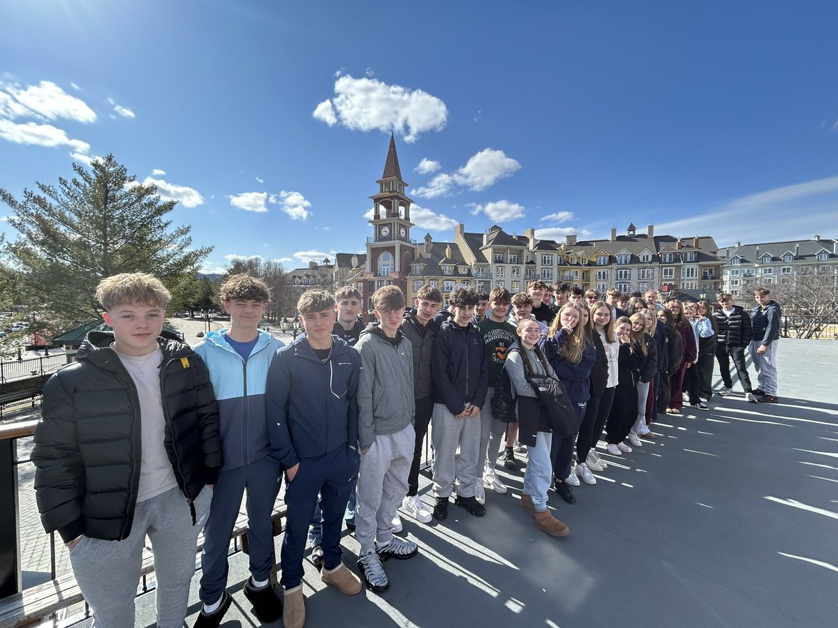 pe_TGS's tweet photo. Arrived 2 hours ahead of schedule into resort @MontTremblant Time to unpack and get familiar with the resort #SoFriendly https://t.co/kB8XyIrSoK