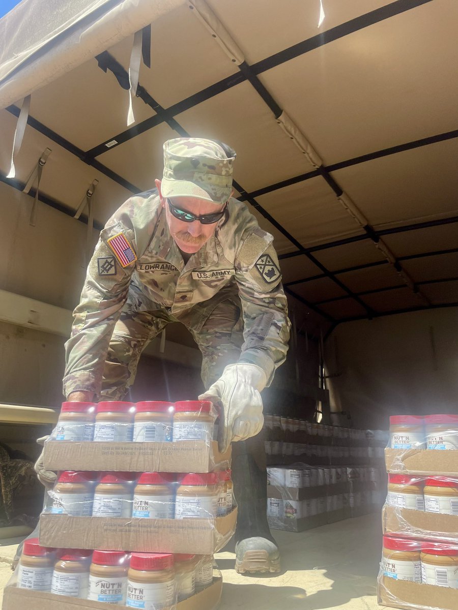 TNMilitaryDept's tweet image. Soldiers from the 230th Engineer Battalion supported Obion County EMA today by delivering 240 cases of essential goods from the Obion County Fairgrounds to the Community Center. These supplies are for citizens affected by the severe storms and flooding over the last 5 days.