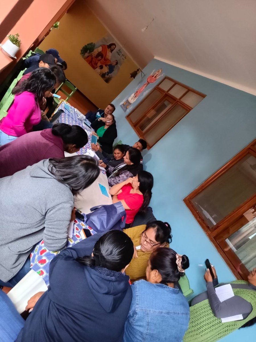 SEAutonomias's tweet photo. Este importante evento fue posible gracias a la alianza entre el @SEAutonomias, la @egppbol, Formación Solidaria FORMASOL y  el apoyo de AECID en el marco del impulso a la Escuela de Gestión Territorial Intercultural, Indígena Originaria Campesina. https://t.co/Q4Q7w1TwBq