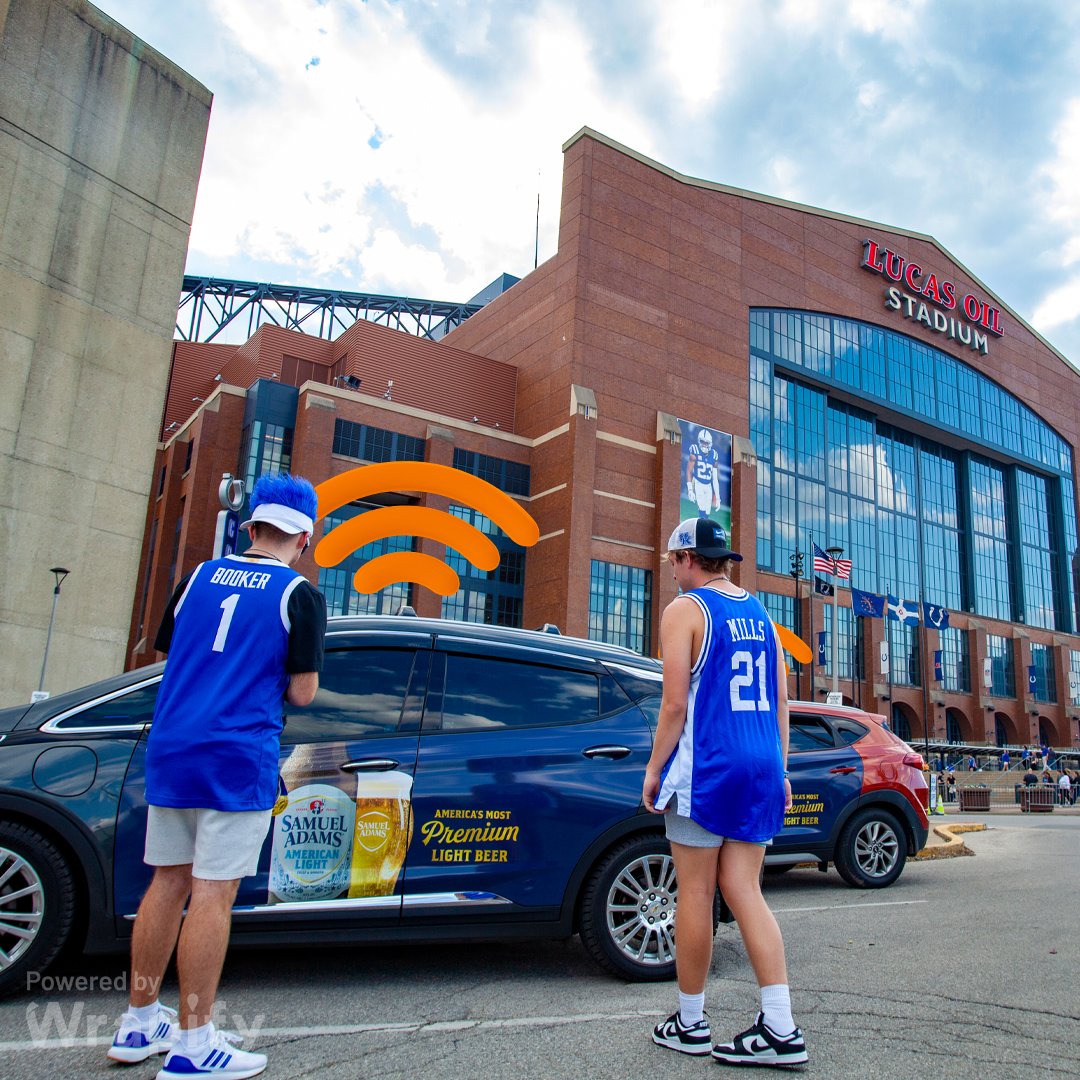 Our version of a full-court press! 🔥🏀

SWARMing the NCAA tournament, never disappoints.

📸: Our fav moments from the 2025 Sweet 16 @ Lucas Oil Stadium

Good luck to both teams tonight! 
#NCAAChampionship