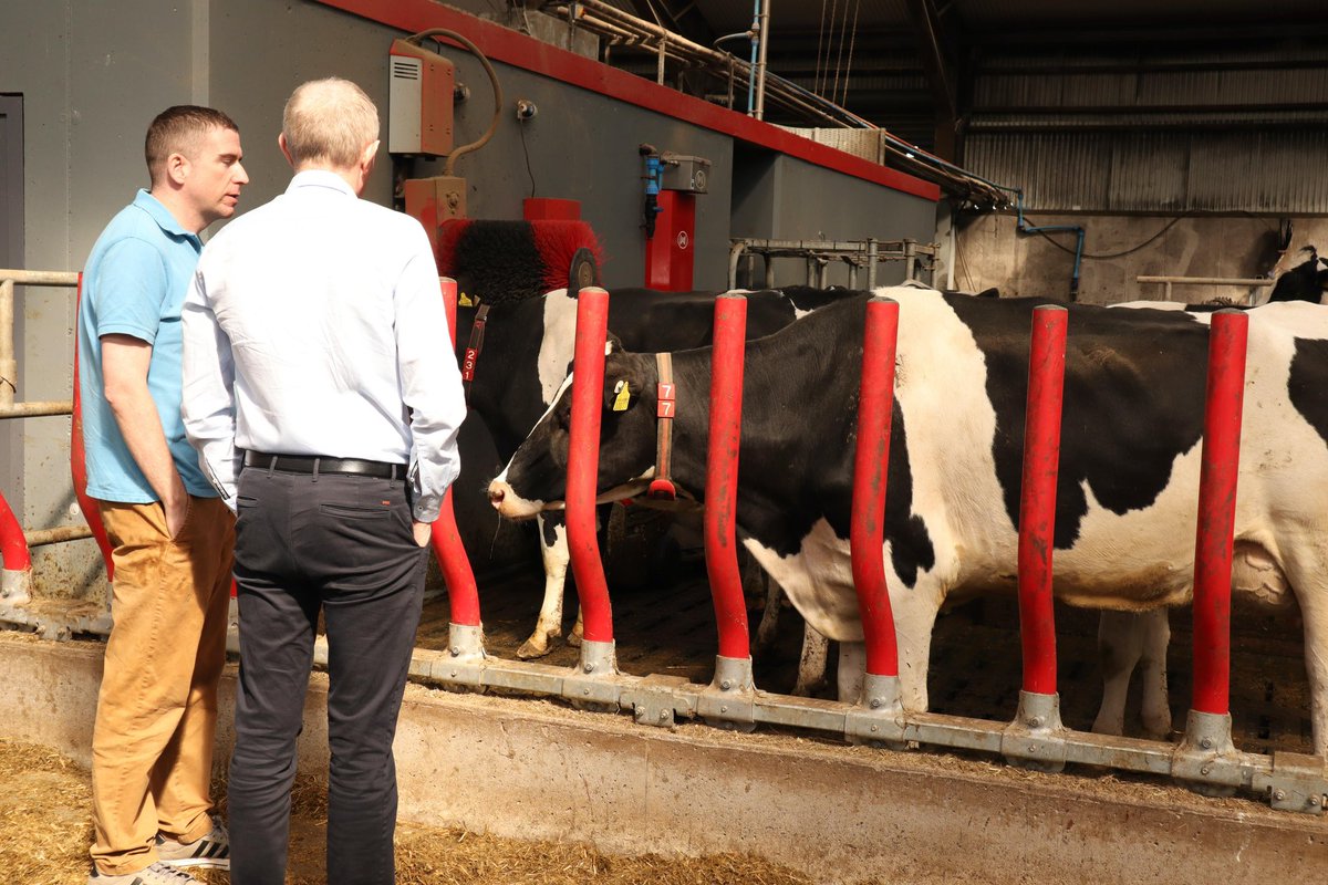 Spotted chatting #AgTech and #PLF with <a href="/timmydooley/">Timmy Dooley</a>