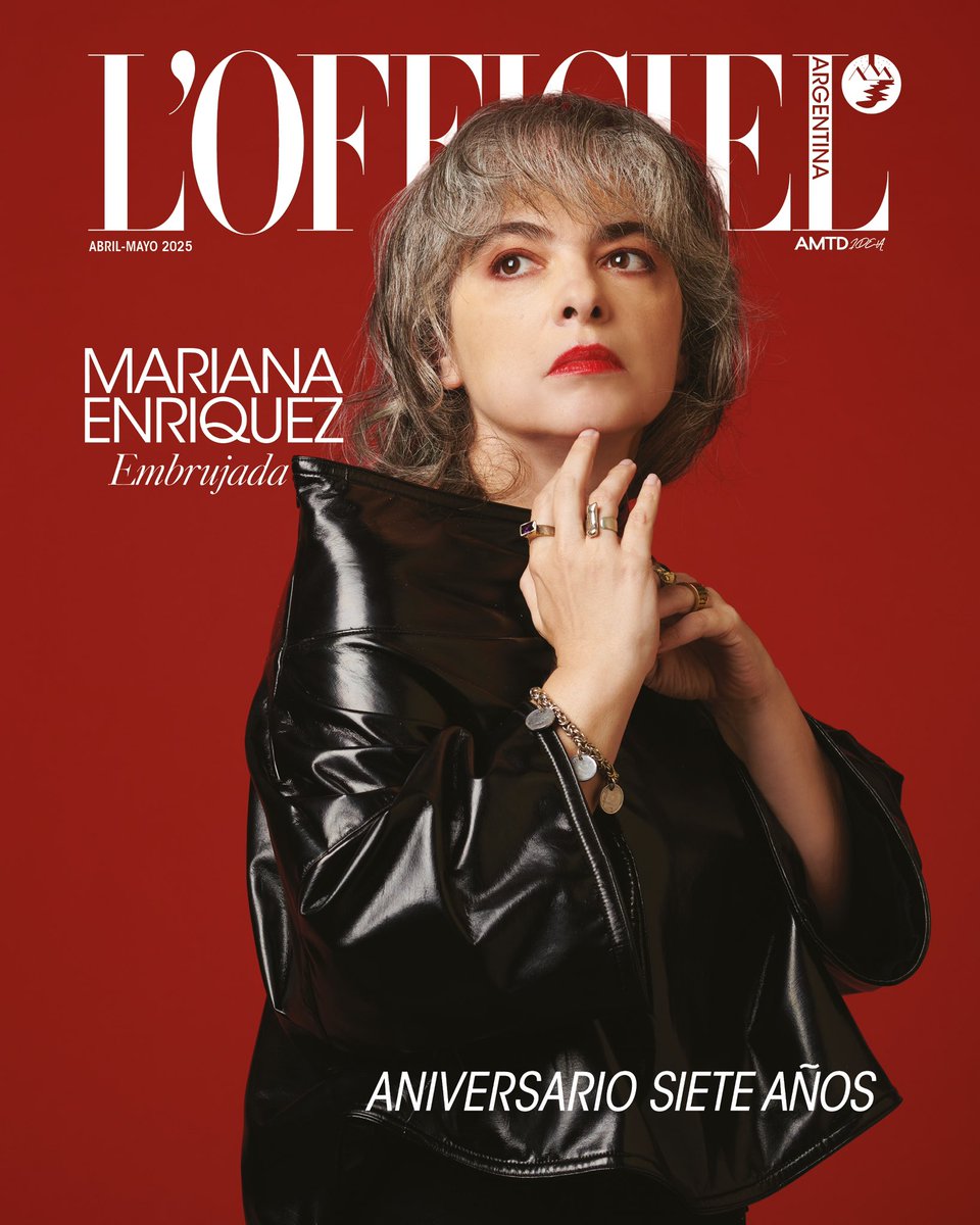 LOfficielArg's tweet image. #LlegóLOfficiel Aniversario cc #MarianaEnriquez. Entrevista por @romizanellato. Fotos #AlejandraLópez. Estilismo #AnaMarkarian. lofficiel.com.ar/arte-y-cultura…